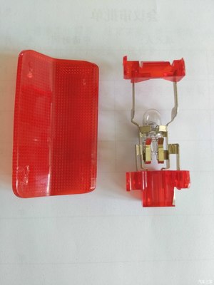 【圖】后雨括搖臂斷,右迎賓燈罩丟下來(lái)._比亞迪S6論壇_汽車(chē)之家論壇